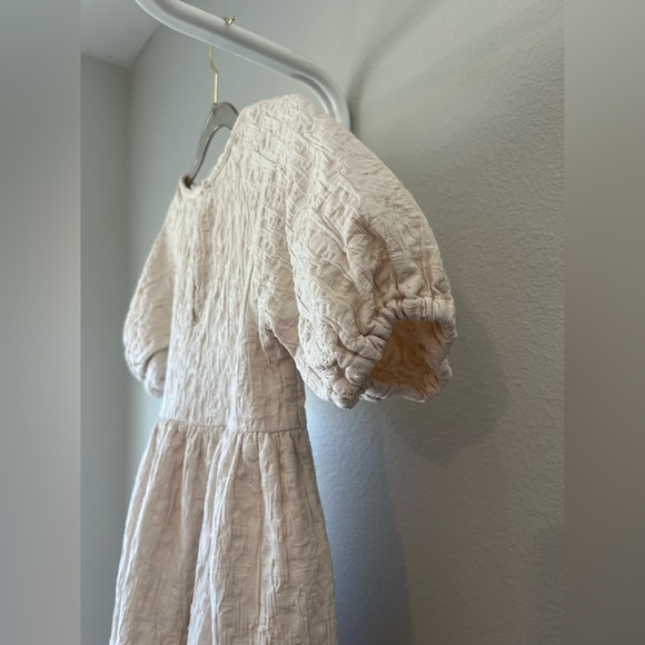 Zara Cream Textured Kids Dress - Picture 6 of 9